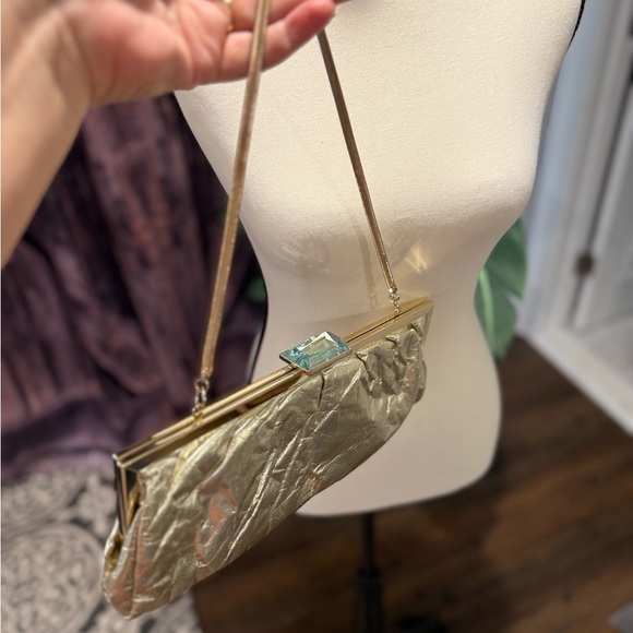 Aldo Gold  Clutch with Chain Strap - Picture 4 of 6